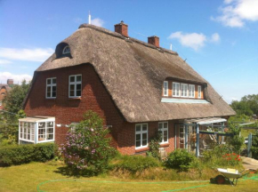  Gästehaus Kapitän Jan Ricklefs  Небель
